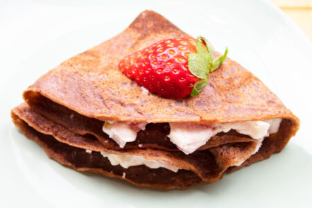 Strawberry Pancake with Strawberry Mascarpone Cream (Video)