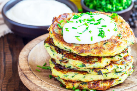 Quick And Easy Zucchini Fritters Recipe (Video)