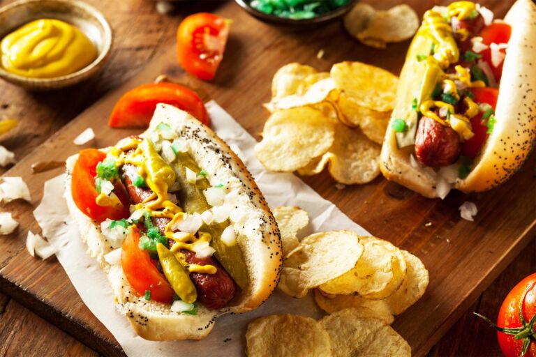 chicago-style-hot-dog-recipe-gastroladies1
