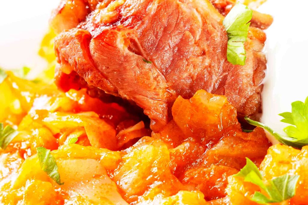 Cabbage Stew With Smoked Pork Ribs